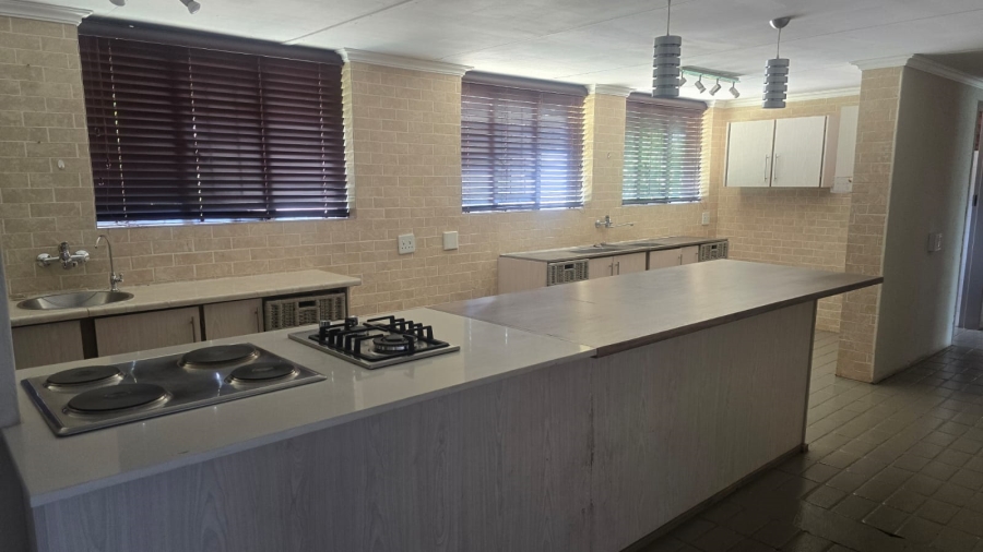 To Let 2 Bedroom Property for Rent in Sable Hills Gauteng