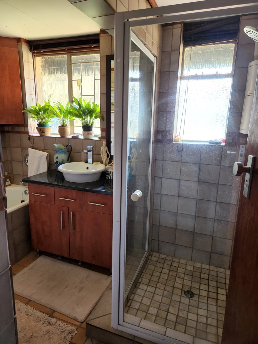 To Let 2 Bedroom Property for Rent in Sable Hills Gauteng