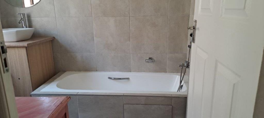 1 Bedroom Property for Sale in Sydenham Gauteng