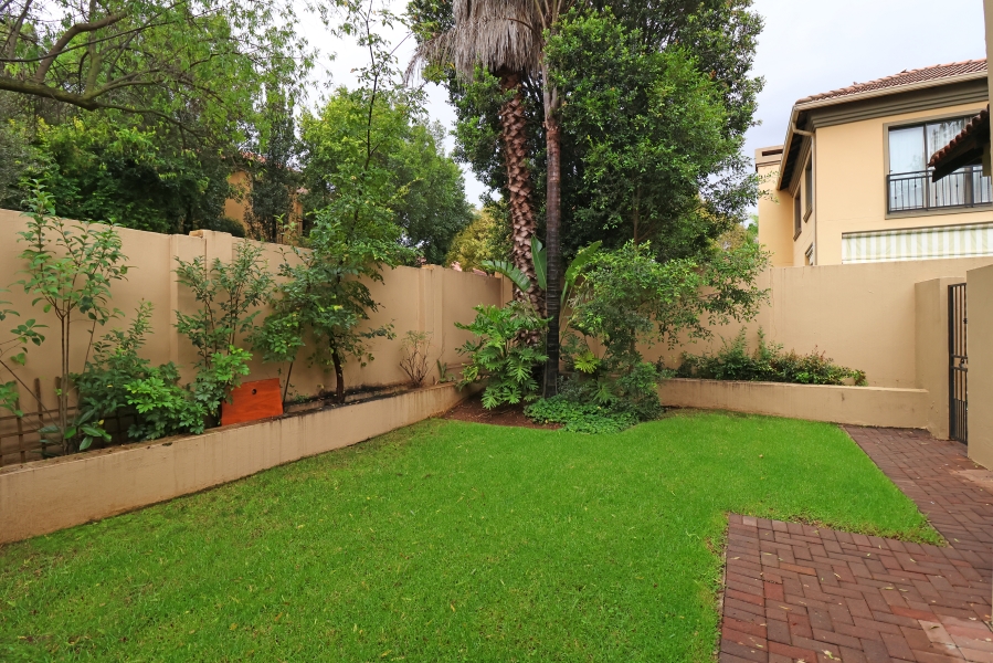To Let 4 Bedroom Property for Rent in Craigavon Gauteng