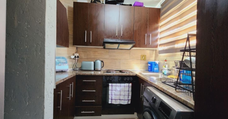 2 Bedroom Property for Sale in Winchester Hills Gauteng