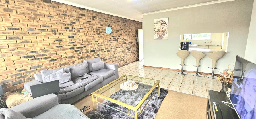 3 Bedroom Property for Sale in Garsfontein Gauteng