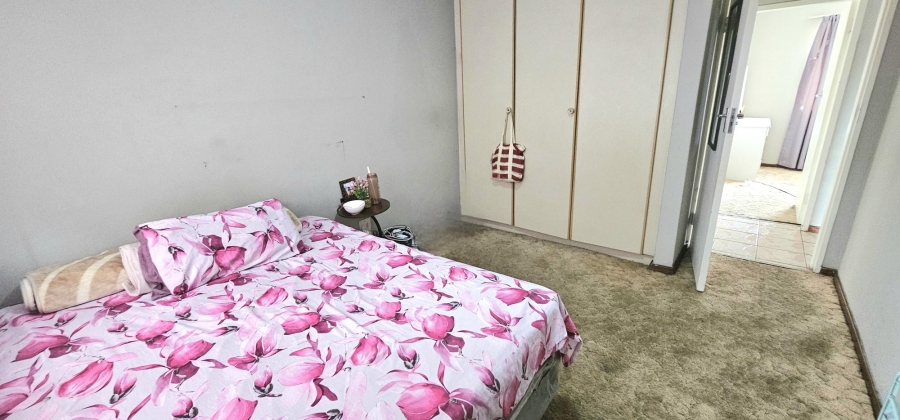 3 Bedroom Property for Sale in Garsfontein Gauteng