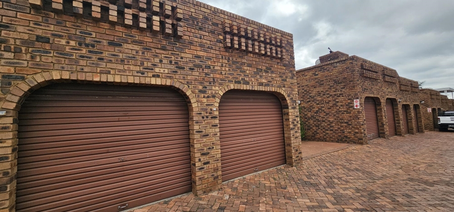 3 Bedroom Property for Sale in Garsfontein Gauteng