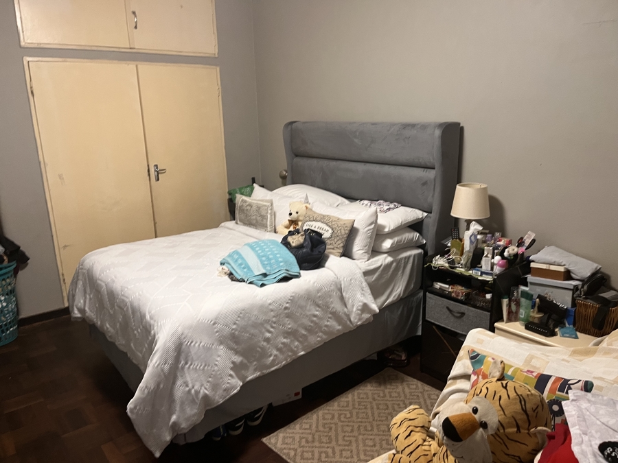 1 Bedroom Property for Sale in Florida Lake Gauteng