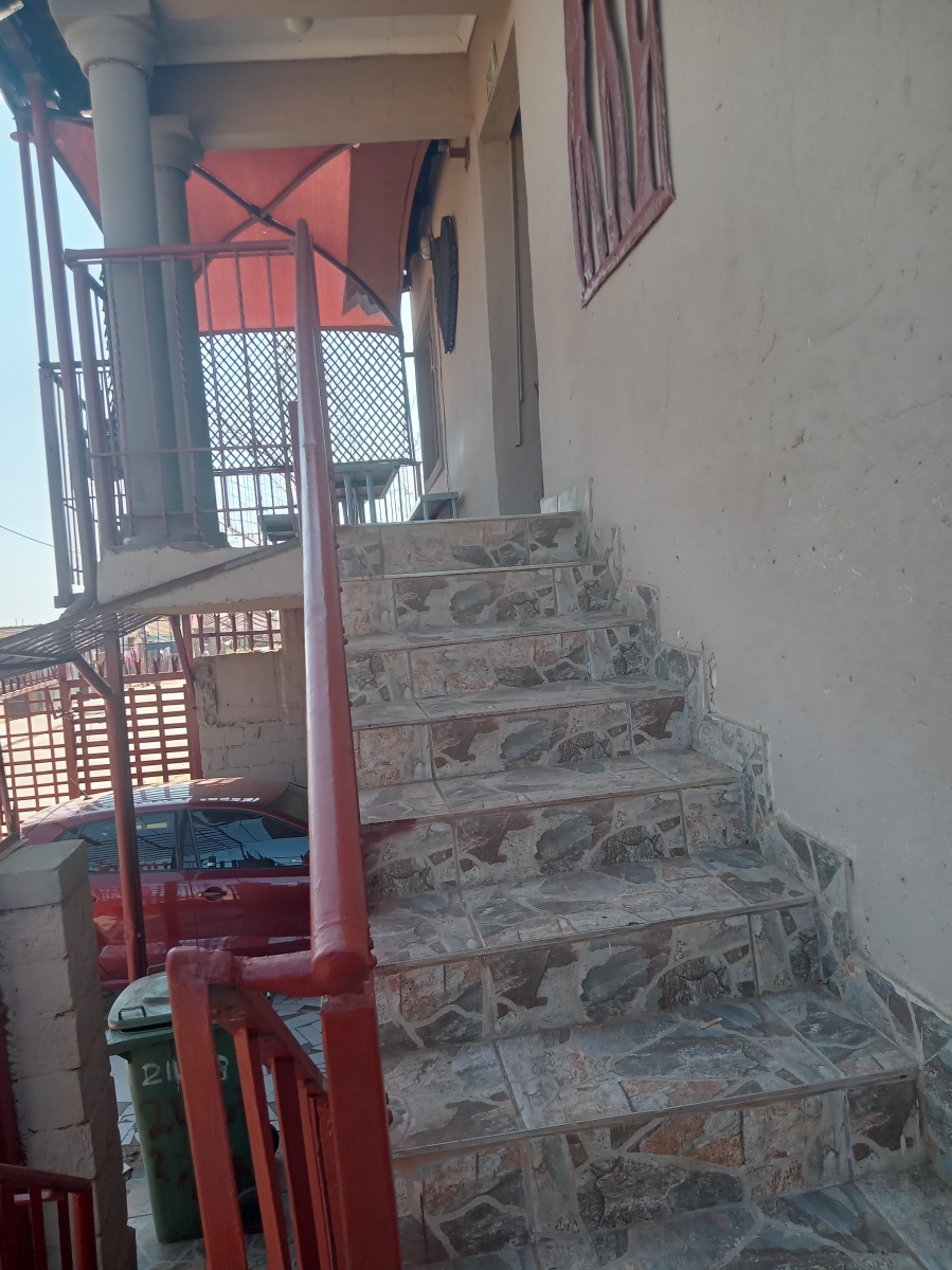 Commercial Property for Sale in Klipfontein Gauteng