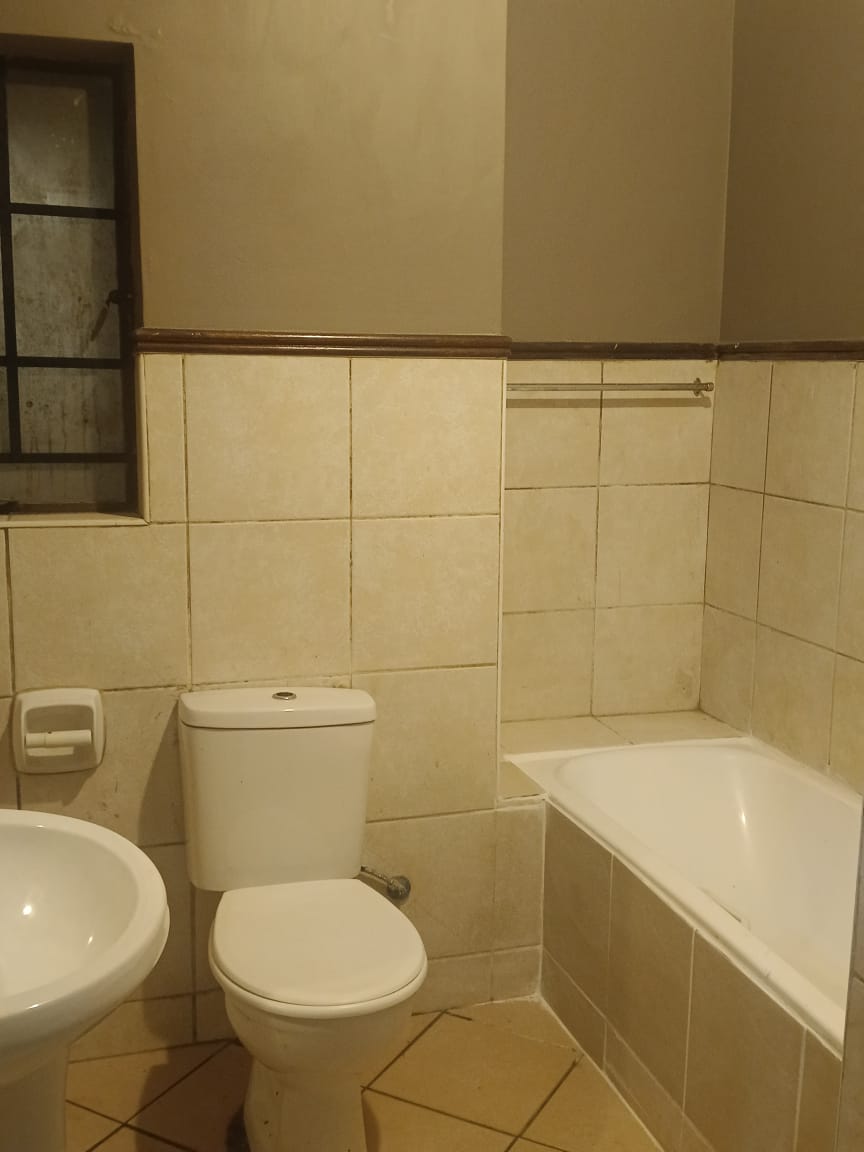 2 Bedroom Property for Sale in The Orchards Gauteng