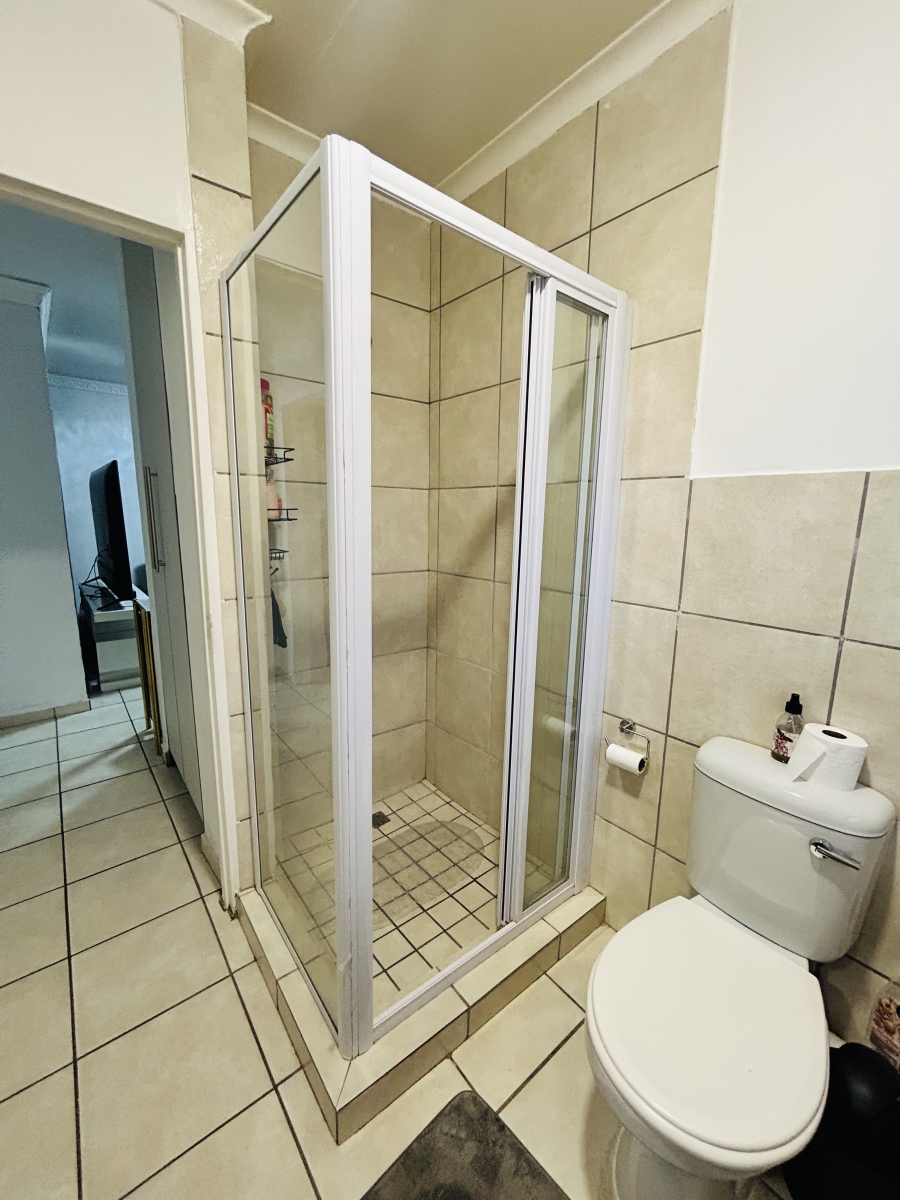 2 Bedroom Property for Sale in Rynfield A H Gauteng