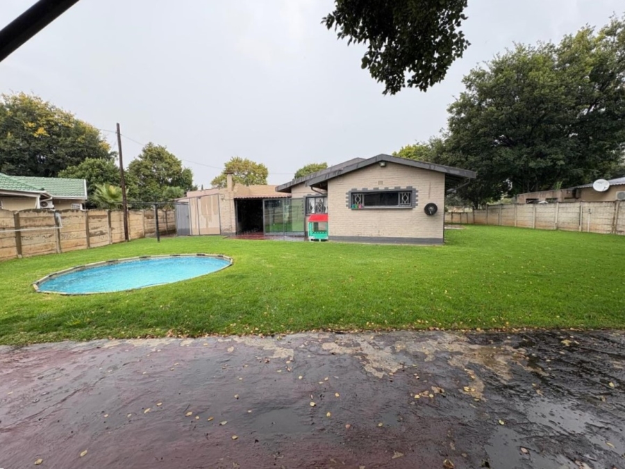 4 Bedroom Property for Sale in Three Rivers Gauteng