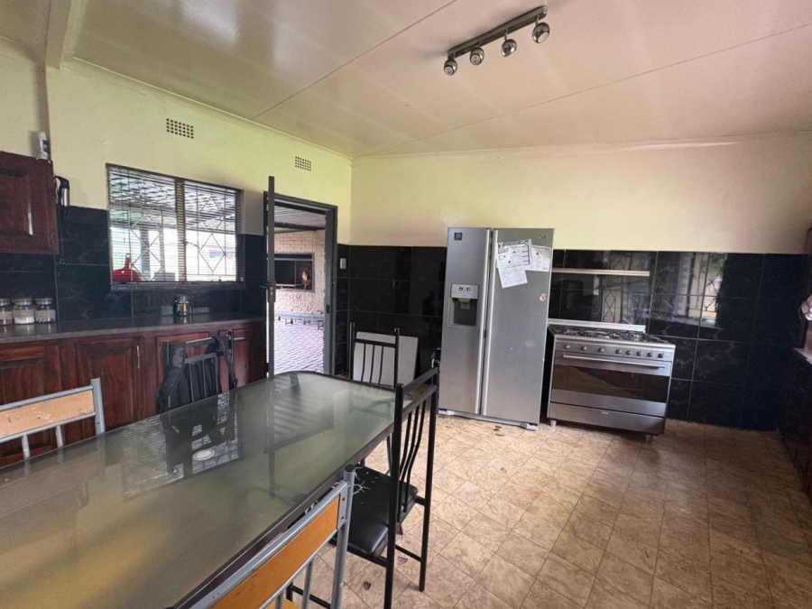 4 Bedroom Property for Sale in Three Rivers Gauteng