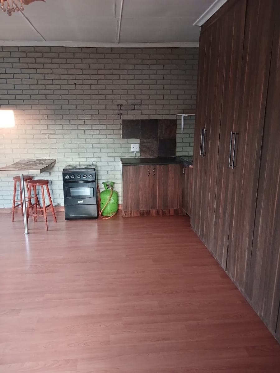 1 Bedroom Property for Sale in Three Rivers Gauteng