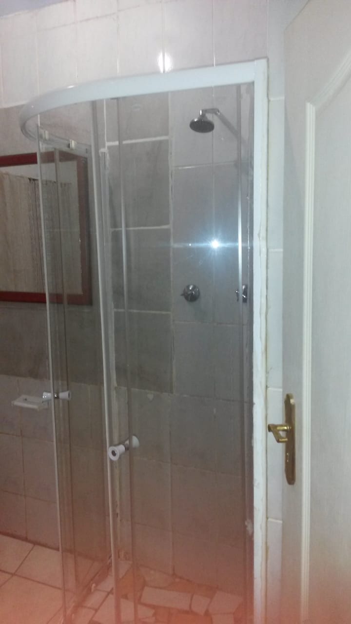 1 Bedroom Property for Sale in Three Rivers Gauteng