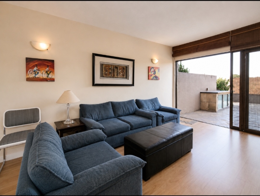 2 Bedroom Property for Sale in Peacehaven Gauteng