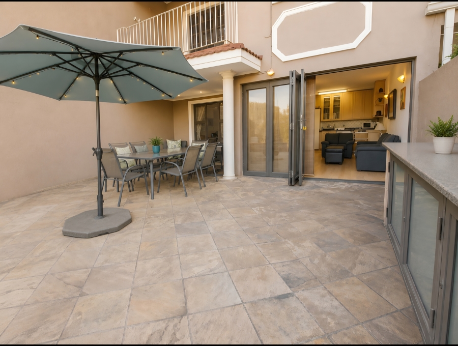 2 Bedroom Property for Sale in Peacehaven Gauteng