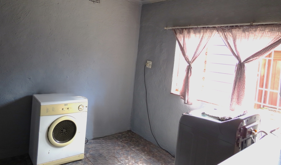 4 Bedroom Property for Sale in Mindalore Gauteng