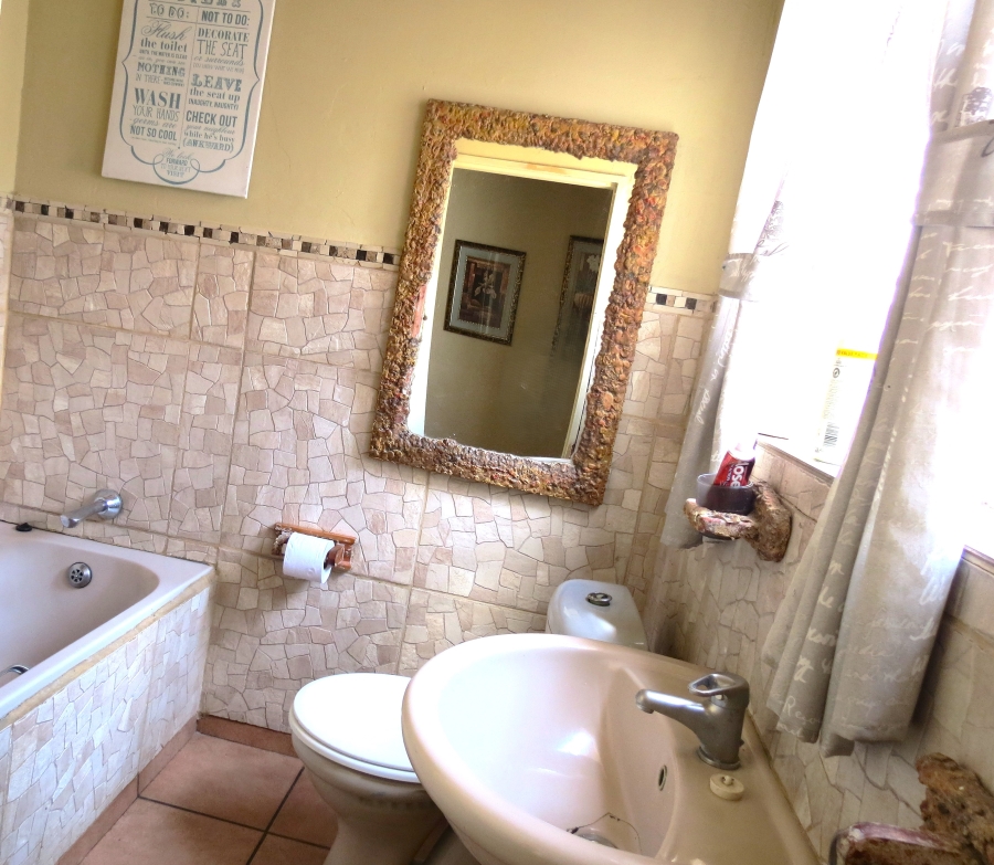 4 Bedroom Property for Sale in Mindalore Gauteng