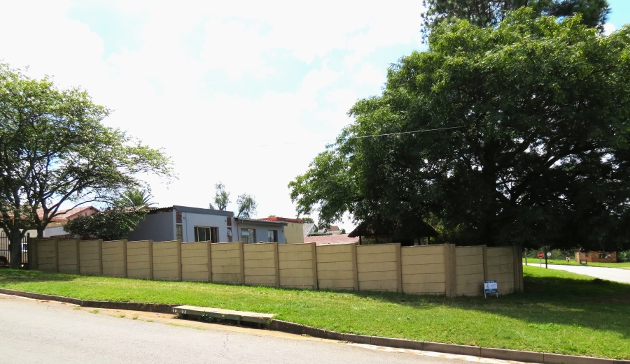 4 Bedroom Property for Sale in Mindalore Gauteng