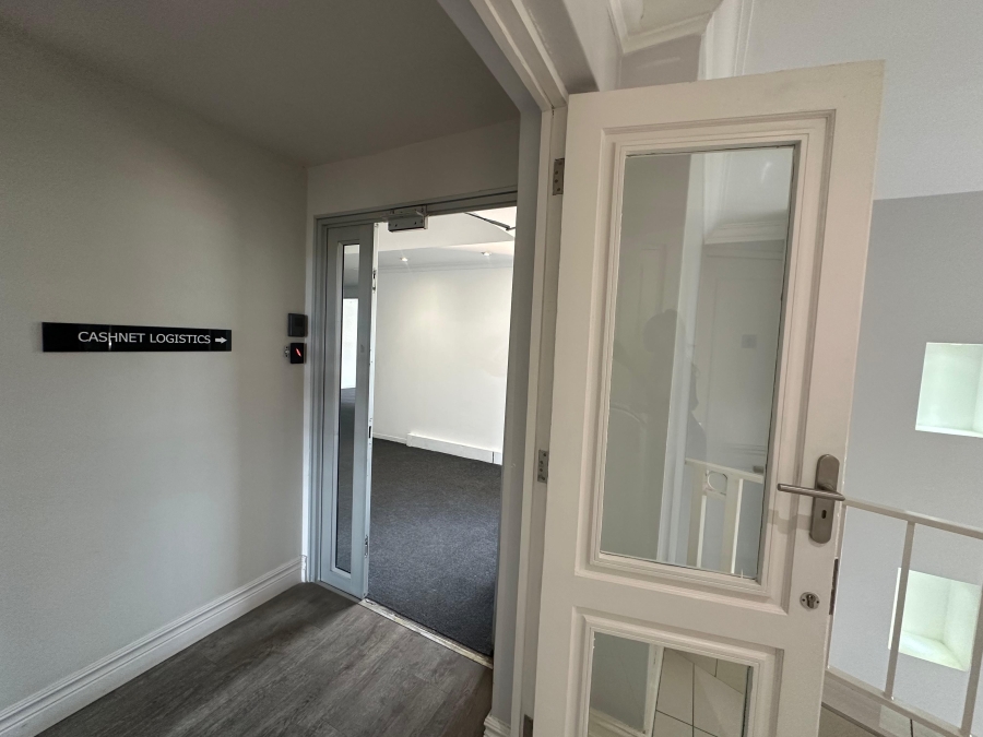 To Let commercial Property for Rent in Hyde Park Gauteng