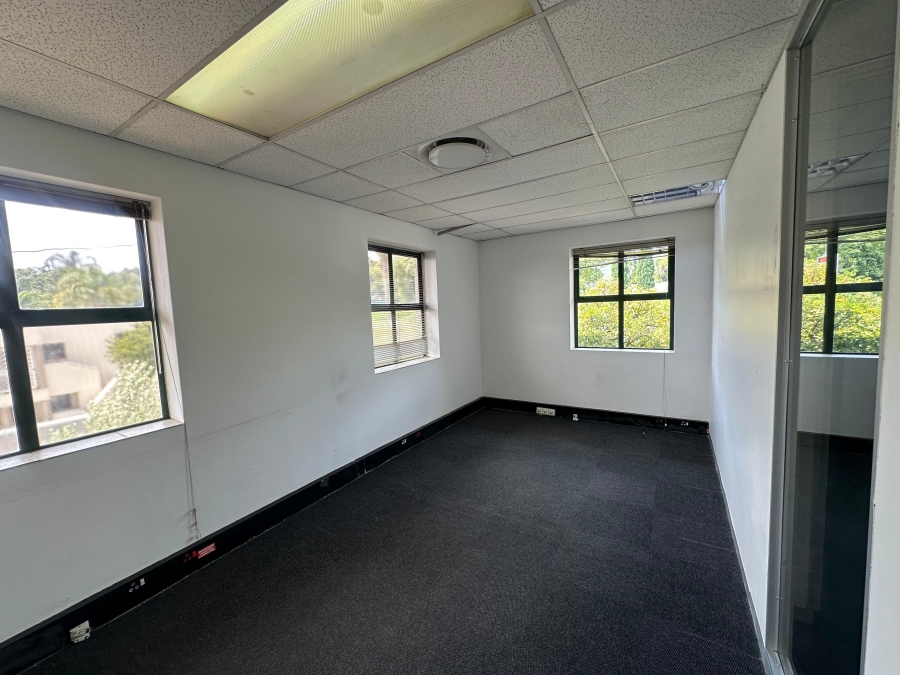 To Let commercial Property for Rent in Hyde Park Gauteng