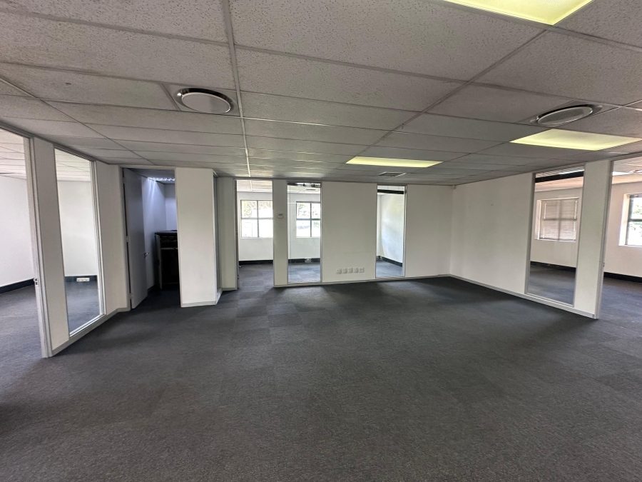 To Let commercial Property for Rent in Hyde Park Gauteng