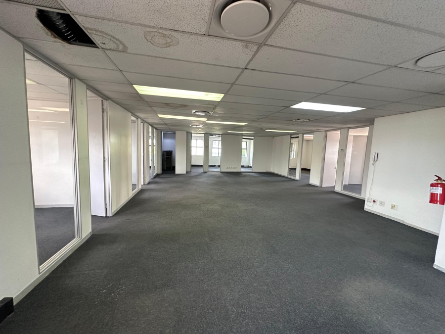 To Let commercial Property for Rent in Hyde Park Gauteng