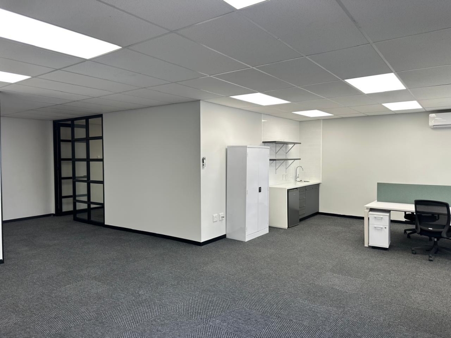 To Let commercial Property for Rent in Hyde Park Gauteng