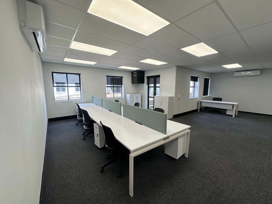 To Let commercial Property for Rent in Hyde Park Gauteng