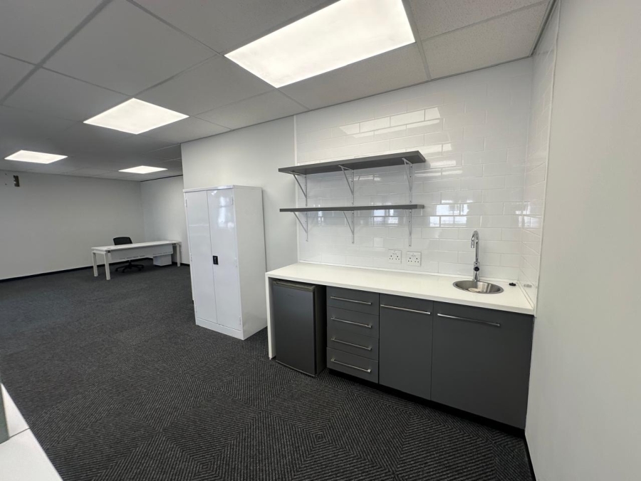 To Let commercial Property for Rent in Hyde Park Gauteng