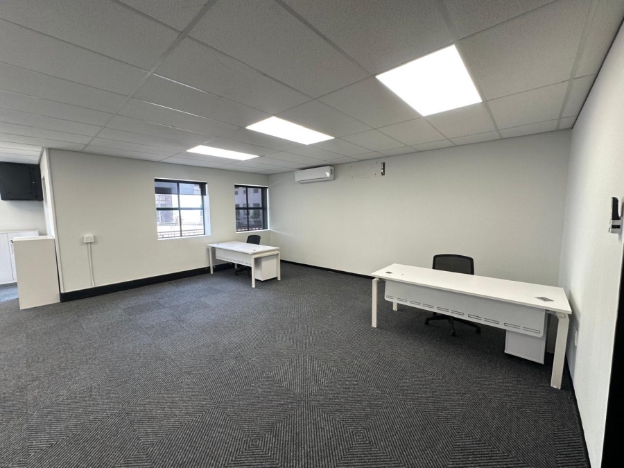 To Let commercial Property for Rent in Hyde Park Gauteng