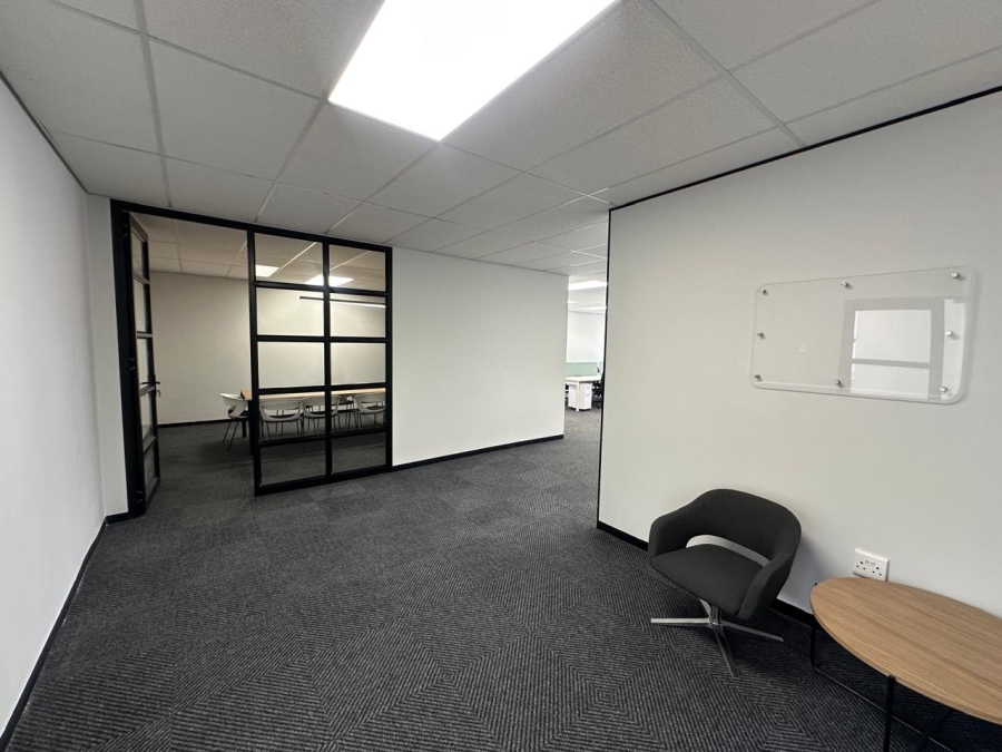 To Let commercial Property for Rent in Hyde Park Gauteng