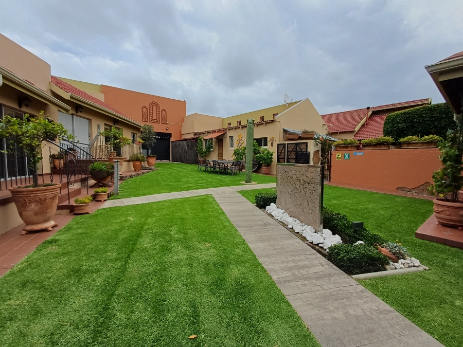 To Let commercial Property for Rent in Edenvale Central Gauteng