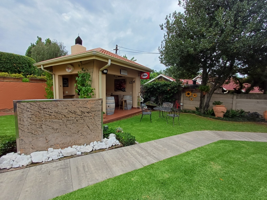 To Let commercial Property for Rent in Edenvale Central Gauteng