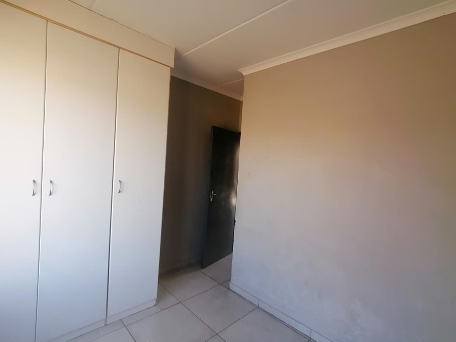 2 Bedroom Property for Sale in Greenhills Ext 3 Gauteng