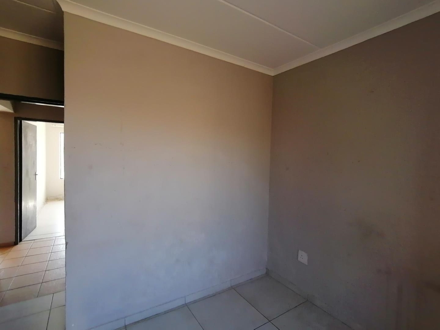 2 Bedroom Property for Sale in Greenhills Ext 3 Gauteng