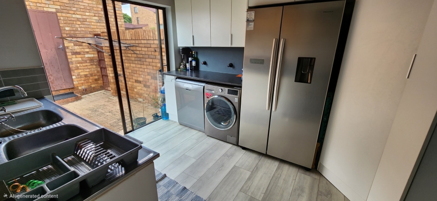 2 Bedroom Property for Sale in St Andrews Gauteng