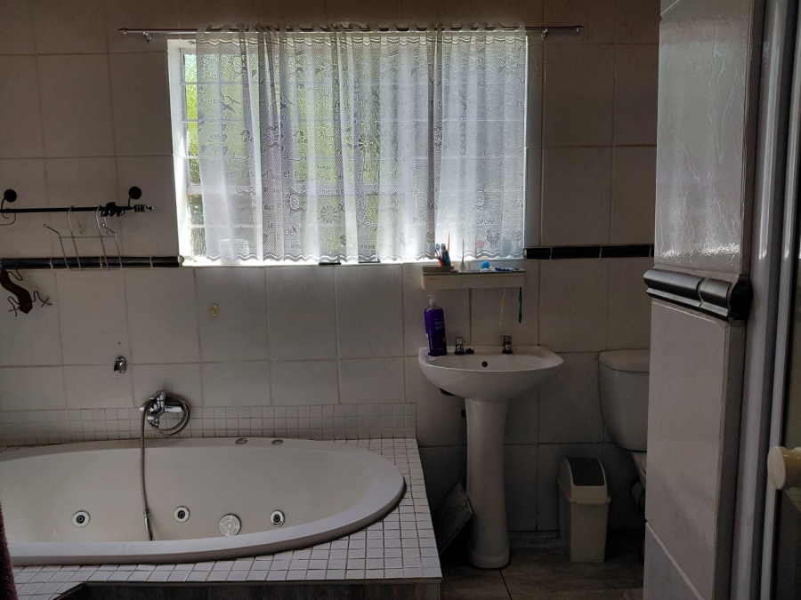 3 Bedroom Property for Sale in Dalpark Gauteng