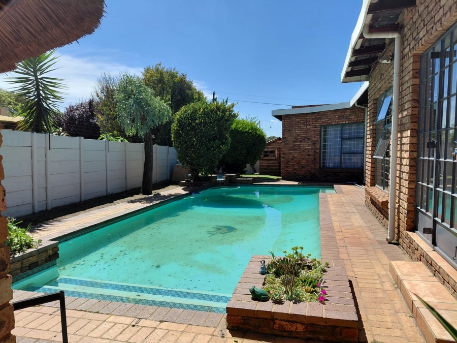 3 Bedroom Property for Sale in Dalpark Gauteng