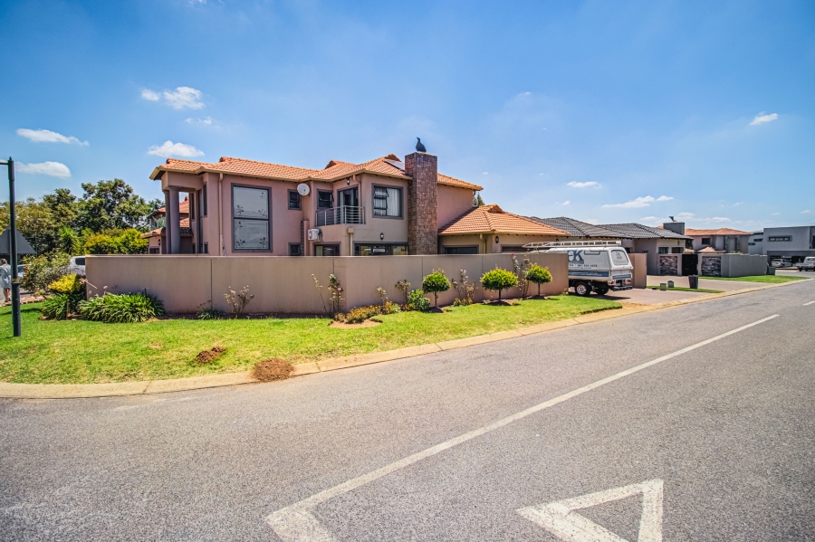 4 Bedroom Property for Sale in Glen Erasmia Gauteng