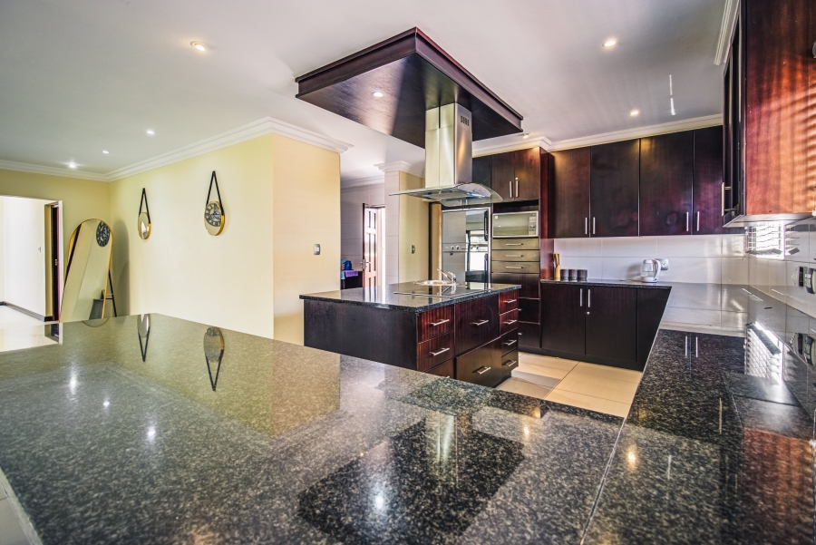 4 Bedroom Property for Sale in Glen Erasmia Gauteng