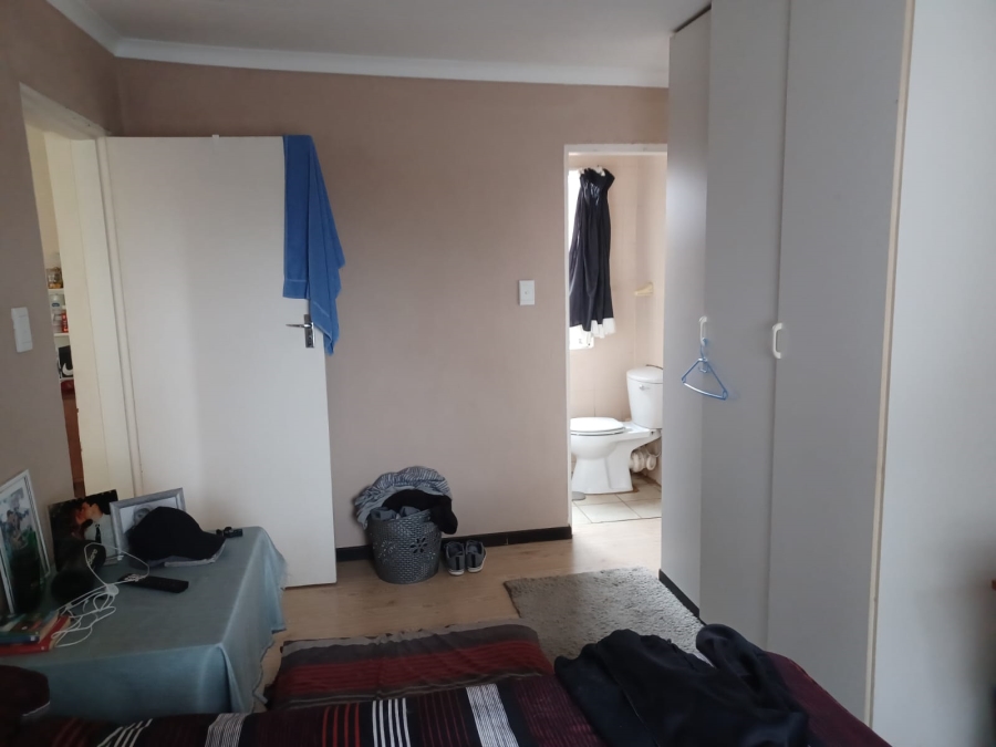 4 Bedroom Property for Sale in Klopperpark Gauteng