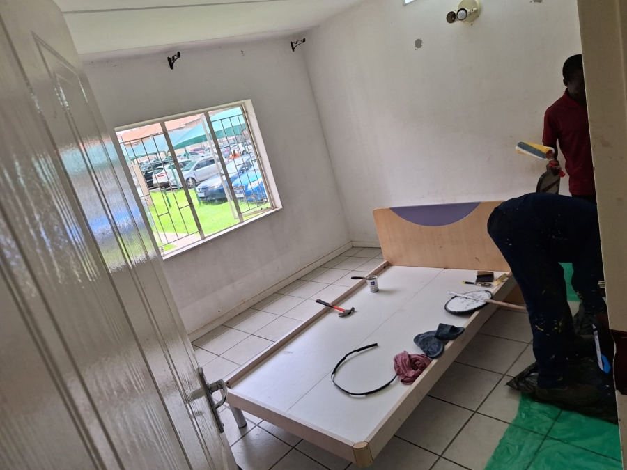 2 Bedroom Property for Sale in Comet Gauteng