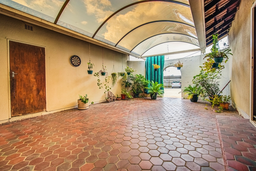 4 Bedroom Property for Sale in Rynfield Gauteng