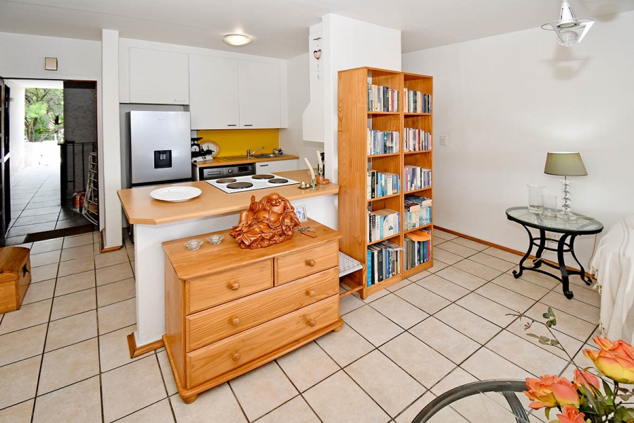 1 Bedroom Property for Sale in Bryanston Gauteng