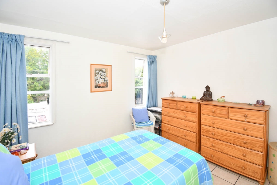 1 Bedroom Property for Sale in Bryanston Gauteng