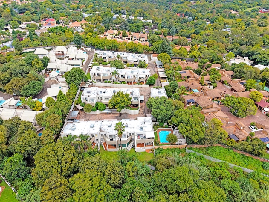 1 Bedroom Property for Sale in Bryanston Gauteng