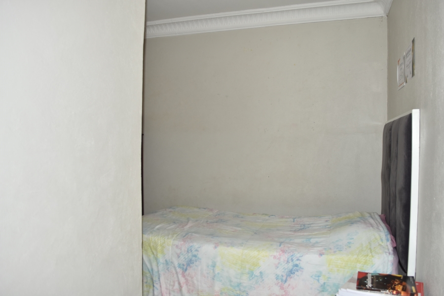 4 Bedroom Property for Sale in Kirkney Gauteng