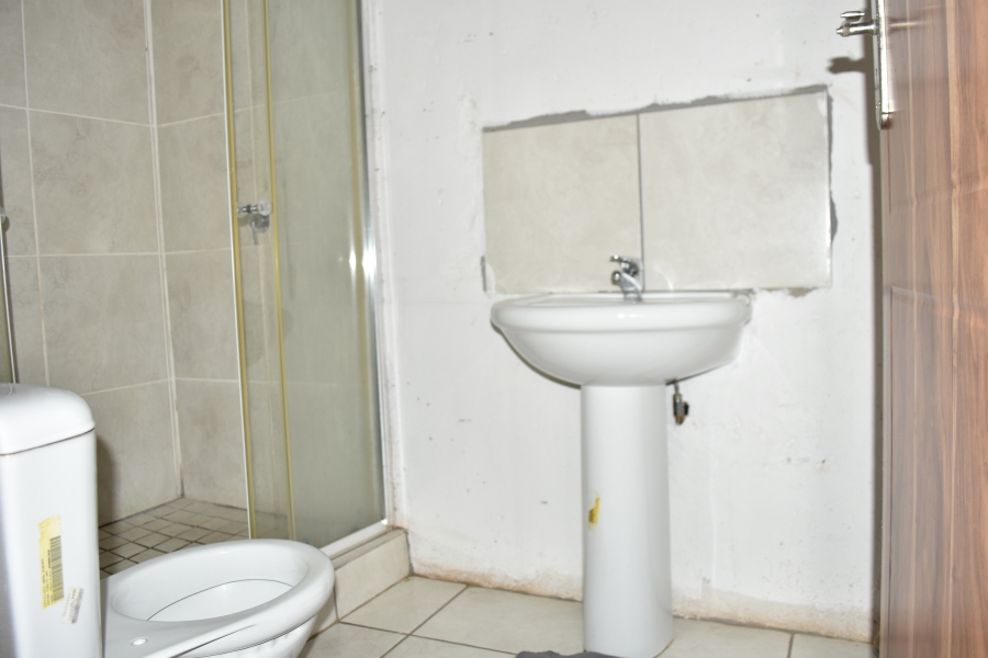 4 Bedroom Property for Sale in Kirkney Gauteng