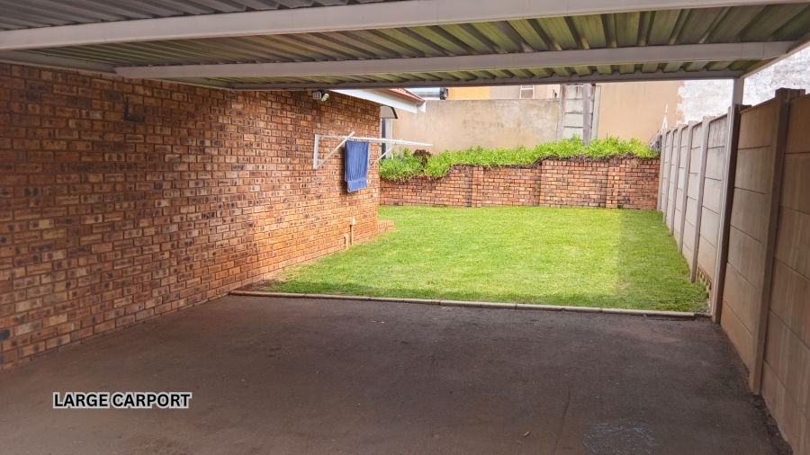 2 Bedroom Property for Sale in Randgate Gauteng