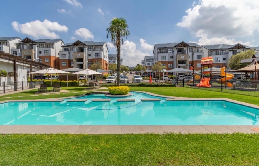 1 Bedroom Property for Sale in Olivedale Gauteng