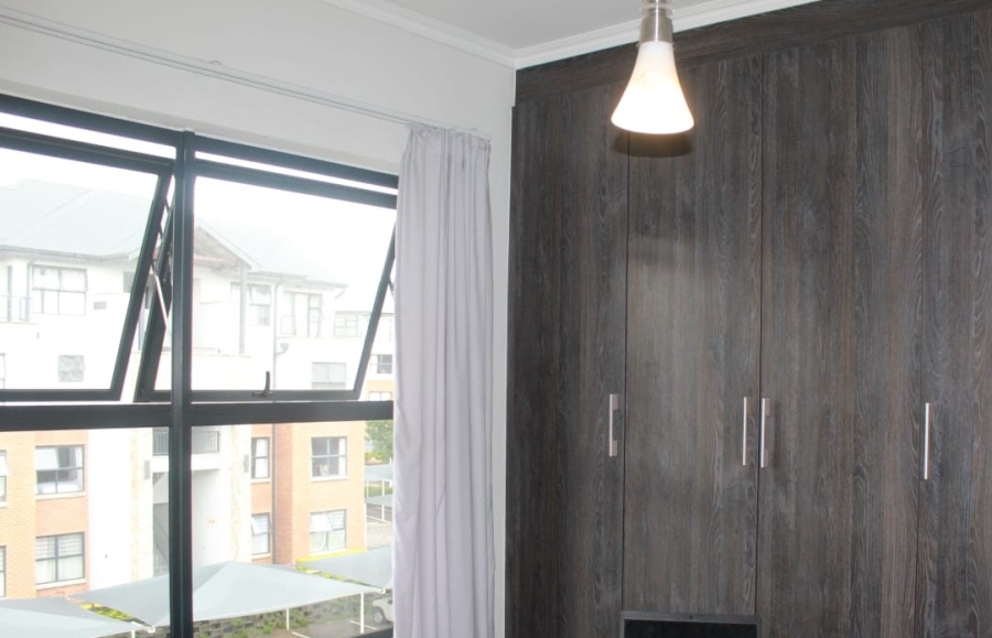 1 Bedroom Property for Sale in Olivedale Gauteng